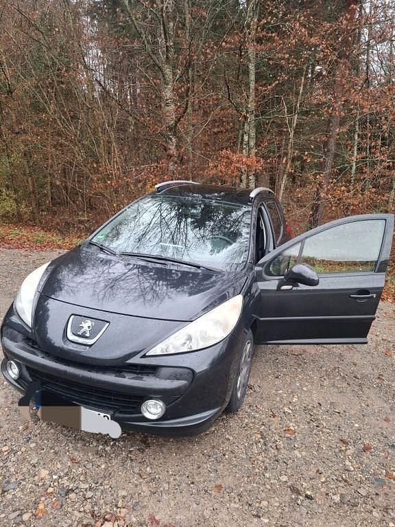 Schwarz Gebraucht 2009 Peugeot 207 Kombi | 1.300 € (Guter Preis) - Bild 1/4