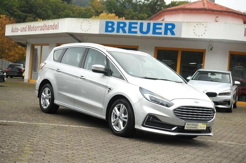 Gebraucht Ford S-MAX Titanium 150 PS (110 kW) 2020 Silber Van / Kleinbus