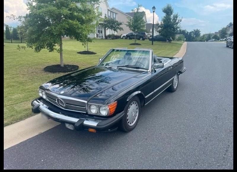 Gebraucht Mercedes 560 231 PS (169 kW) 1987 Schwarz Cabrio