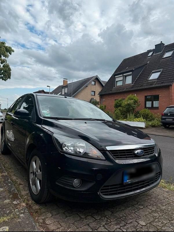 Gebraucht Ford Focus 100 PS (73 kW) 2009 Schwarz Kombi