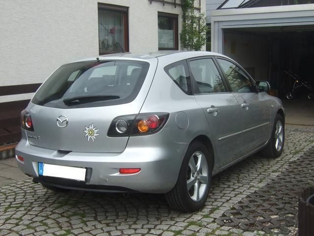 Gebraucht Mazda 3 Inclusive 109 PS (80 kW) 2006 Silber metallic Limousine