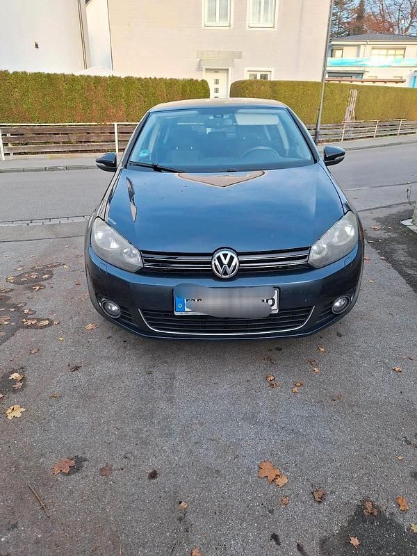 Blau Gebraucht 2011 VW Golf VI Kleinwagen | 5.000 € (Fairer Preis) - Bild 1/4