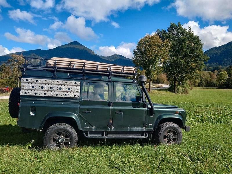 Gebraucht Land Rover Defender 122 PS (89 kW) 2003 Grün SUV