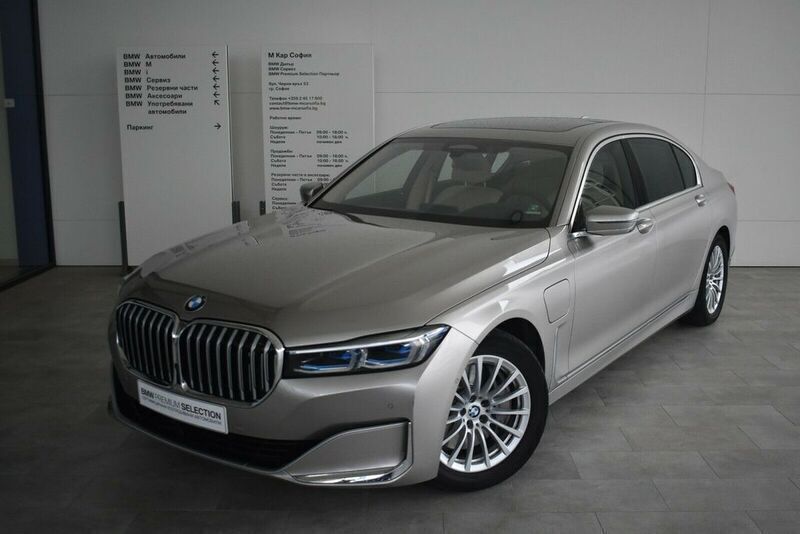 Silber Gebraucht 2019 BMW 745e Limousine | 81.908 € - Bild 1/4