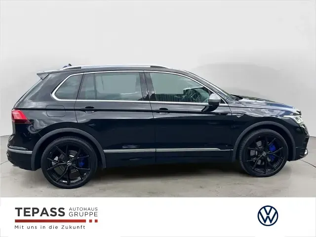Gebraucht VW Tiguan R 320 PS (235 kW) 2024 Schwarz SUV