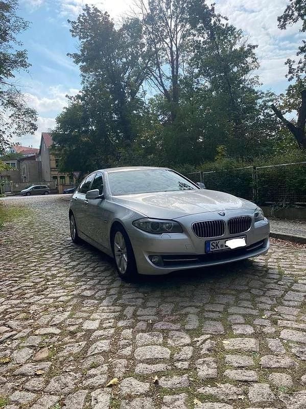 Gebraucht BMW 520 Sport Line 184 PS (135 kW) 2011 Limousine