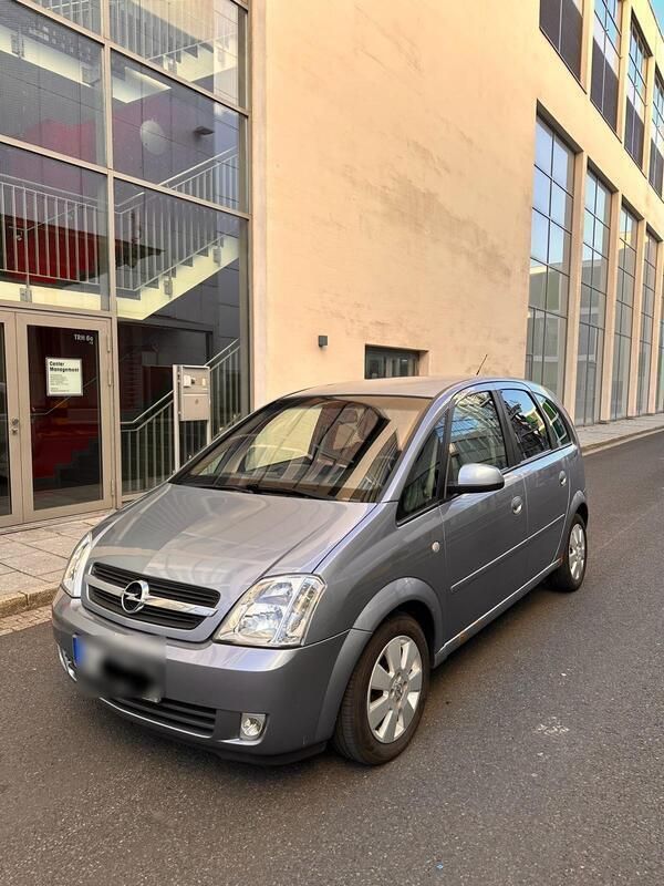 Grau Gebraucht 2003 Opel Meriva Van / Kleinbus | 1.649 € (Fairer Preis) - Bild 1/4