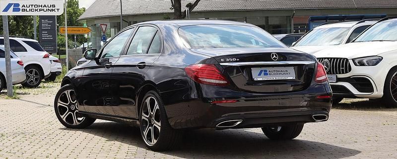 Gebraucht Mercedes E350 299 PS (219 kW) 2018 Schwarz Limousine