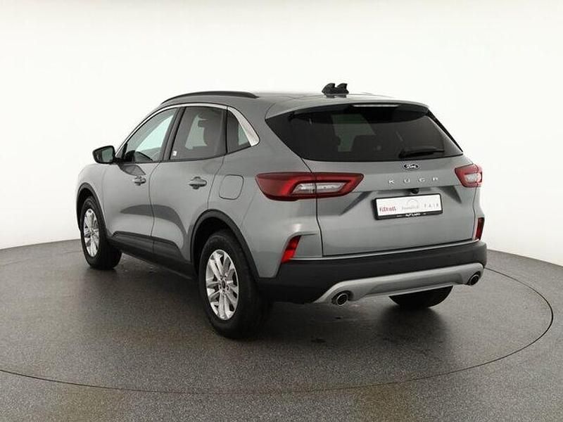 Neu Ford Kuga Titanium 186 PS (136 kW) 2025 Silber SUV