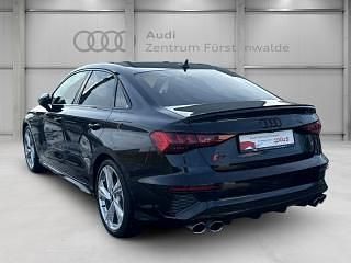 Gebraucht Audi S3 Ambiente 310 PS (228 kW) 2024 Mythosschwarz metallic Limousine