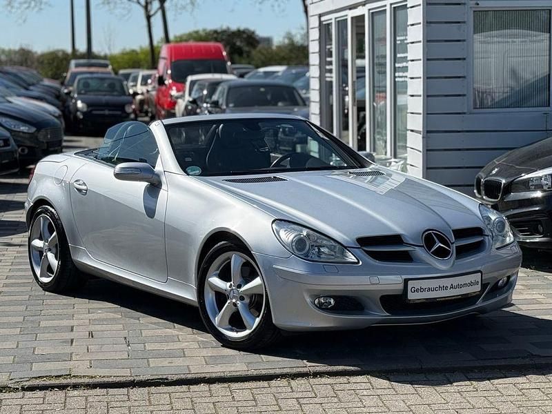 Gebraucht Mercedes SLK280 231 PS (169 kW) 2006 Silber Cabrio