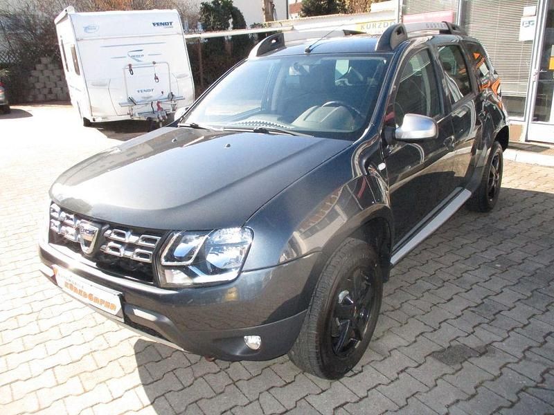 Gebraucht Dacia Duster Prestige 125 PS (91 kW) 2015 Grau SUV