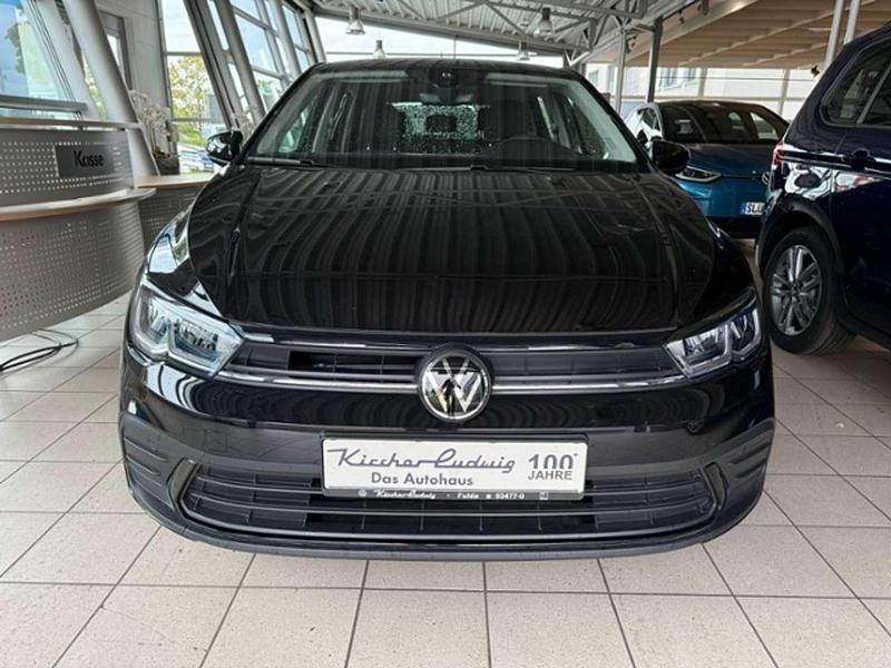 Neu VW Polo 80 PS (58 kW) 2025 Deep black perleffekt Limousine