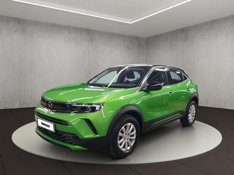 Matcha grün (metallic) Gebraucht 2022 Opel Mokka Edition SUV | 17.950 € (Etwas zu teuer) - Bild 1/4