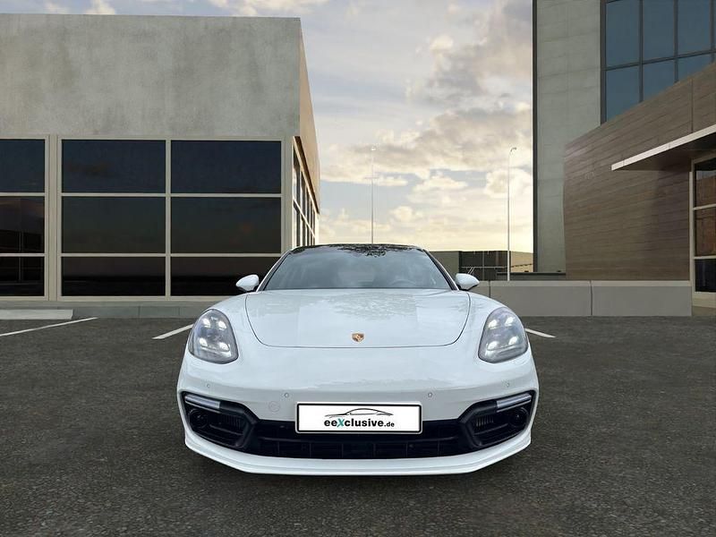 Gebraucht Porsche Panamera 4 560 PS (411 kW) 2017 Weiß Limousine