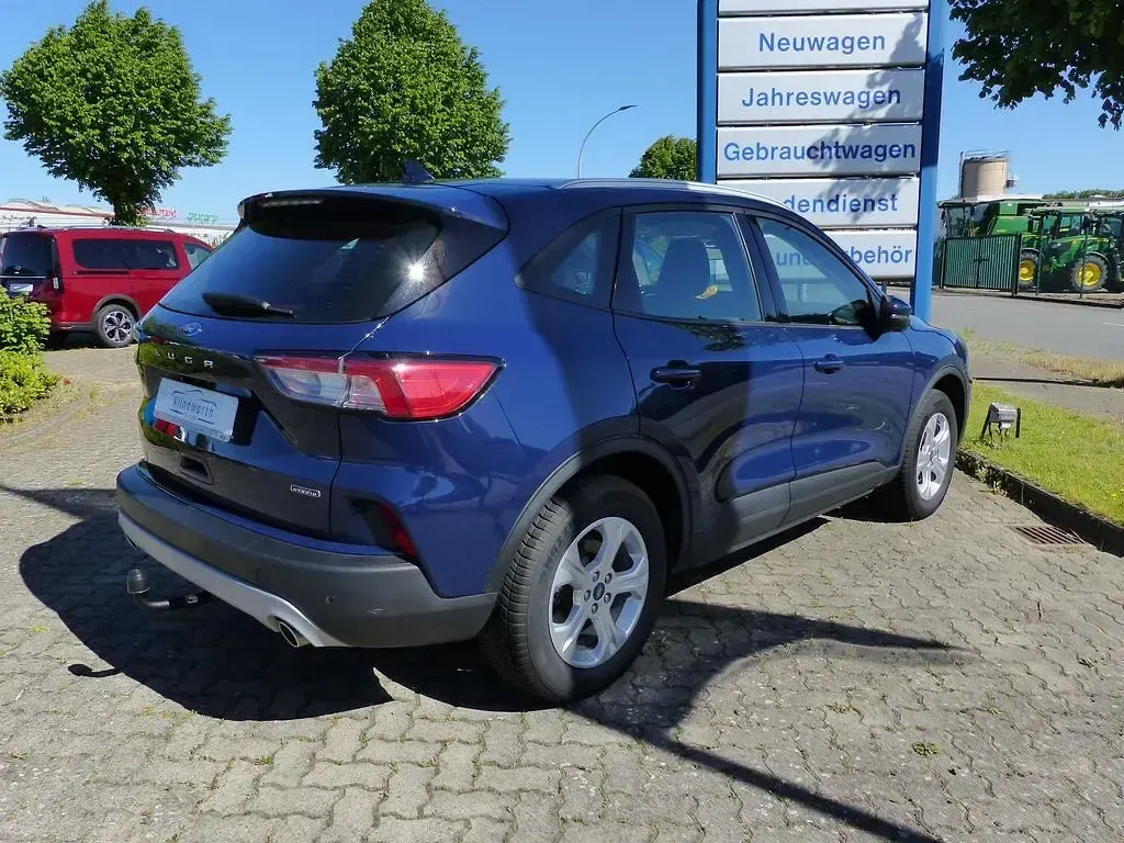 Gebraucht Ford Kuga Cool & Connect 152 PS (111 kW) 2022 Blazerblau SUV