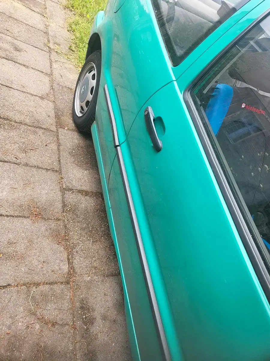 Gebraucht VW Polo 45 PS (33 kW) 1996 Grün Kleinwagen