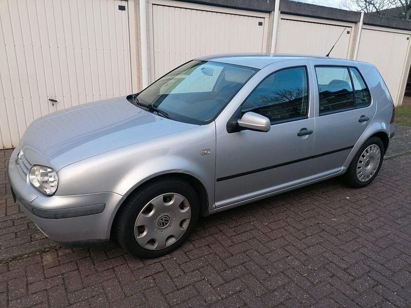 Gebraucht VW Golf IV Edition 75 PS (55 kW) 2001 Limousine