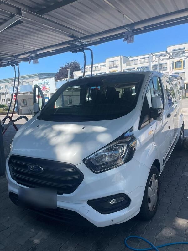 Weiß Gebraucht 2017 Ford Transit Custom Van / Kleinbus | 22.500 € (Fairer Preis) - Bild 1/4