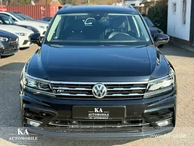 Gebraucht VW Tiguan Allspace R-line 239 PS (175 kW) 2019 Schwarz SUV