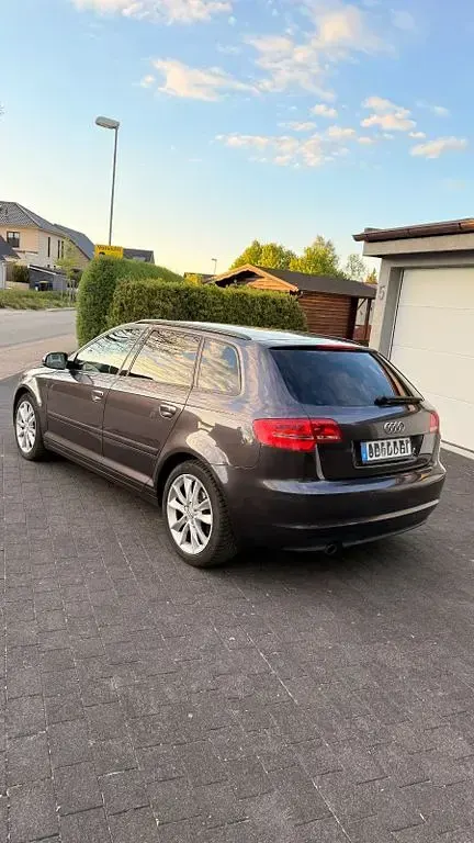 Gebraucht Audi A3 Ambiente 140 PS (102 kW) 2012 Kleinwagen