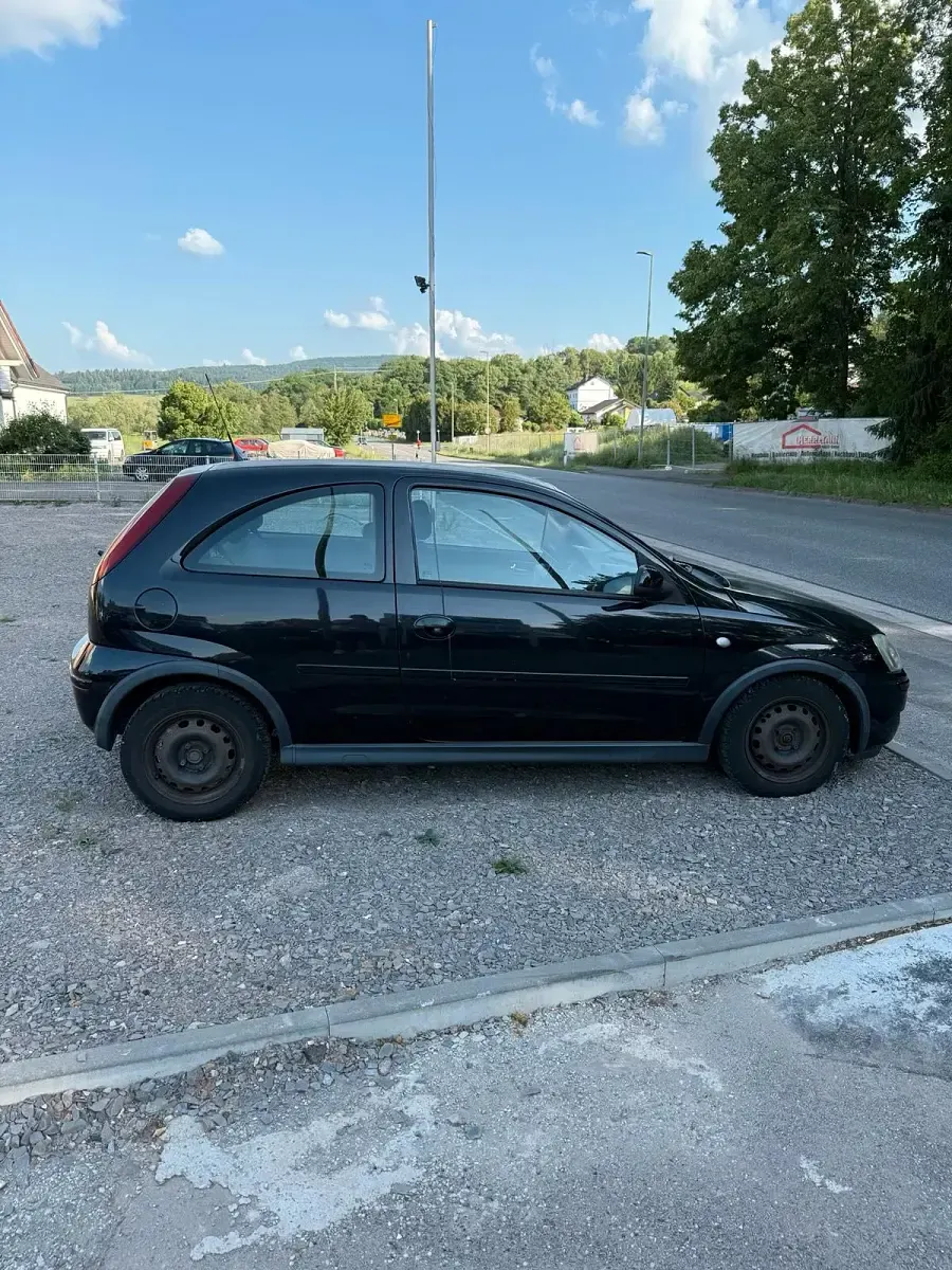 Gebraucht Opel Corsa 75 PS (55 kW) 2005 Schwarz Kleinwagen