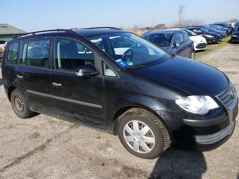 Gebraucht VW Touran 105 PS (77 kW) 2008 Schwarz Van / Kleinbus
