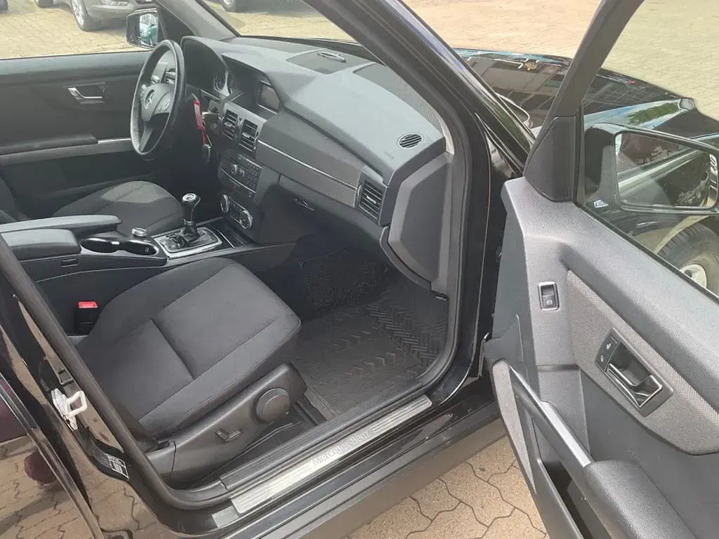 Gebraucht Mercedes GLK220 170 PS (125 kW) 2011 Schwarz SUV