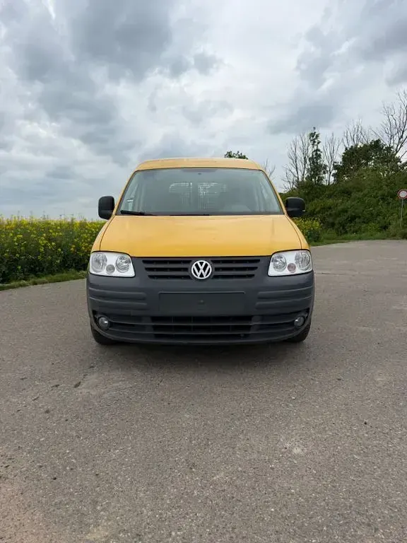 Occasion VW Caddy 75 ch (55 kW) 2010 Jaune Monospace