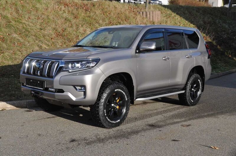 Avantgarde bronze Neu 2024 Toyota Land Cruiser Executive SUV | 78.740 € (Superpreis) - Bild 1/4