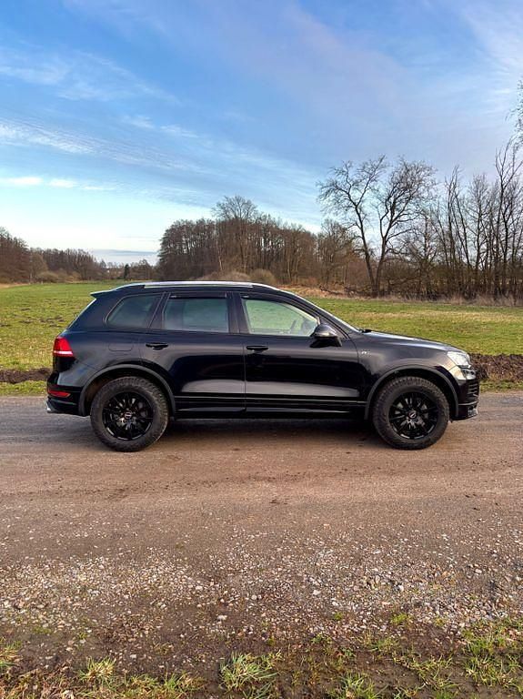 Gebraucht VW Touareg 245 PS (180 kW) 2011 Schwarz SUV