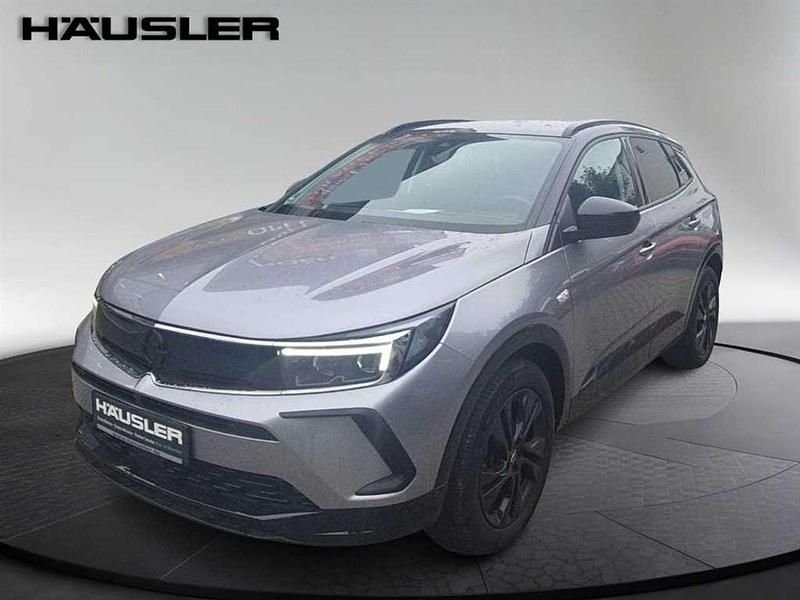 Quarz silber (metallic) Gebraucht 2022 Opel Grandland X GS Line SUV | 25.990 € (Teuer) - Bild 1/4