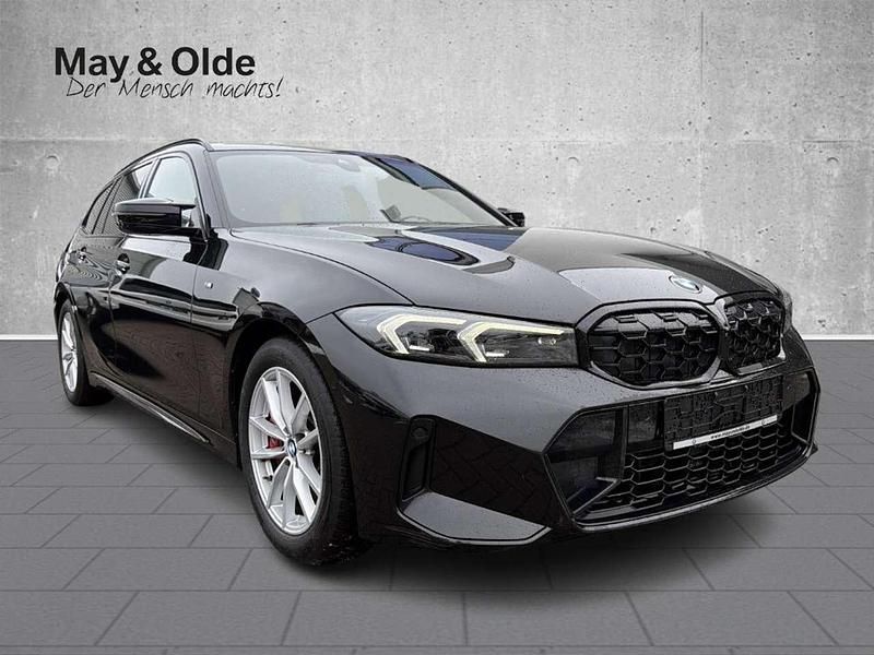Gebraucht BMW 340 374 PS (275 kW) 2025 Black sapphire metallic Kombi