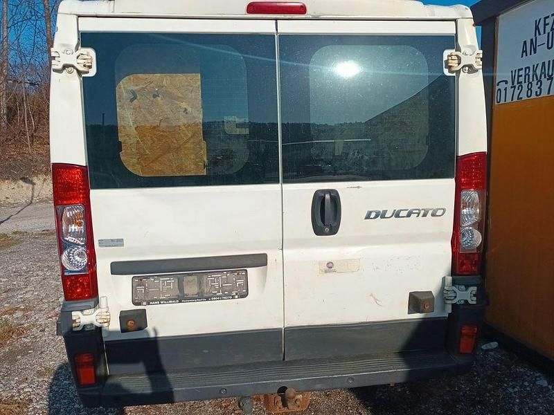 Gebraucht Fiat Ducato 101 PS (74 kW) 2011 Weiß Van