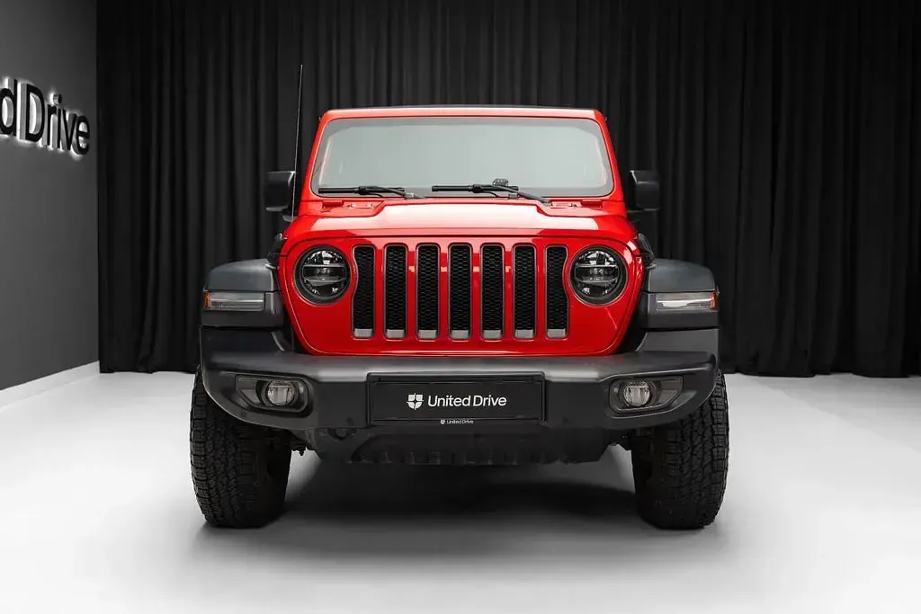 Gebraucht Jeep Wrangler Unlimited Rubicon 200 PS (147 kW) 2020 Rot SUV