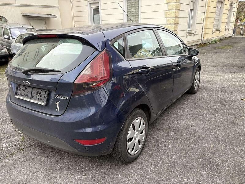 Gebraucht Ford Fiesta 95 PS (69 kW) 2012 Kleinwagen