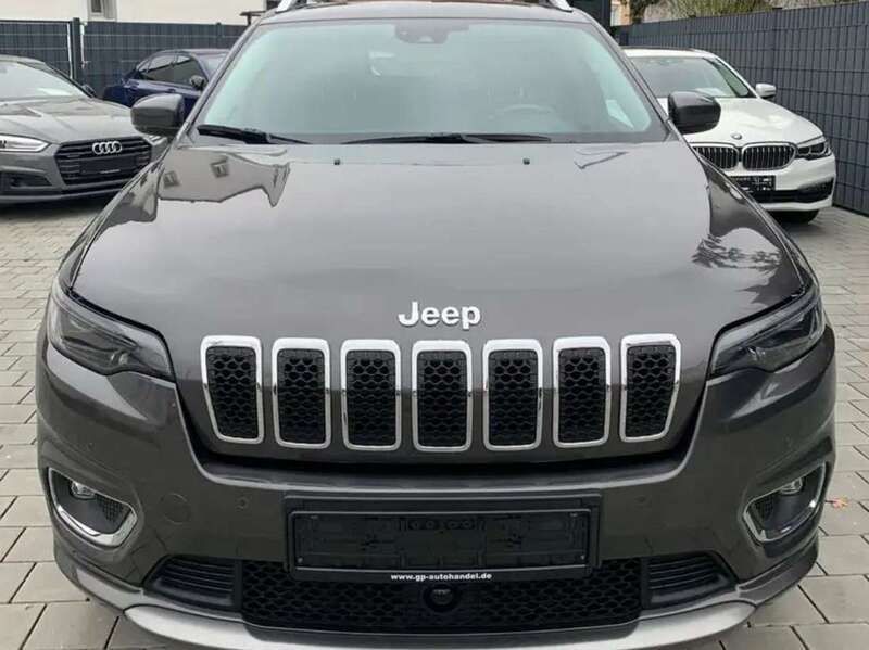 Braun Gebraucht 2021 Jeep Cherokee SUV | 24.000 € (Fairer Preis) - Bild 1/4