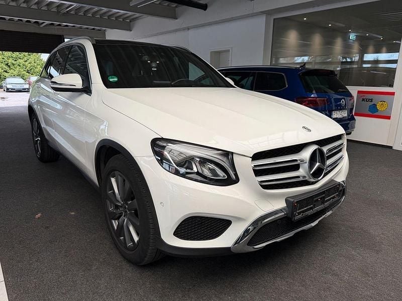 Gebraucht Mercedes GLC220 176 PS (129 kW) 2018 Weiß SUV