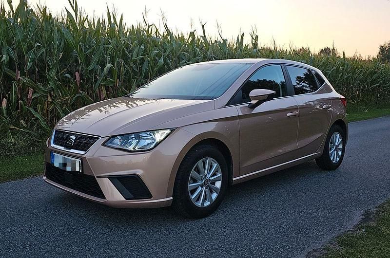 Gebraucht Seat Ibiza Style 95 PS (69 kW) 2019 Violett Limousine