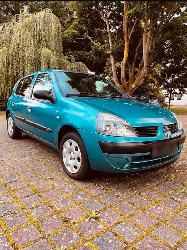 Gebraucht Renault Clio II 75 PS (55 kW) 2005 Grün Kleinwagen