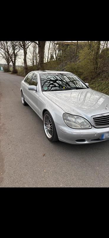 Gebraucht Mercedes S320 224 PS (164 kW) 1999 Silber Limousine