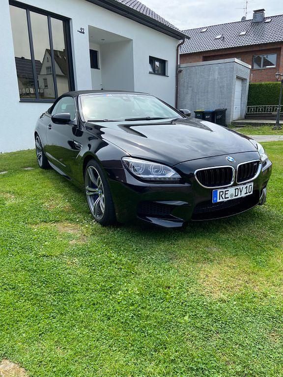 Schwarz Gebraucht 2014 BMW M6 Cabriolet Performance Cabrio | 52.950 € (Fairer Preis) - Bild 1/4