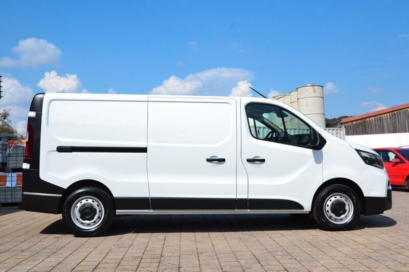 Glacier white Neu 2024 Nissan Primastar N-Connecta Van / Kleinbus | 42.490 € (Etwas zu teuer) - Bild 1/4