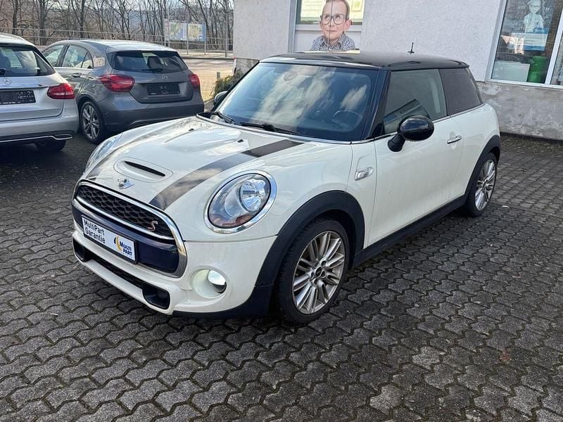 Weiß Gebraucht 2015 Mini Cooper SD Kleinwagen | 7.900 € (Superpreis) - Bild 1/4
