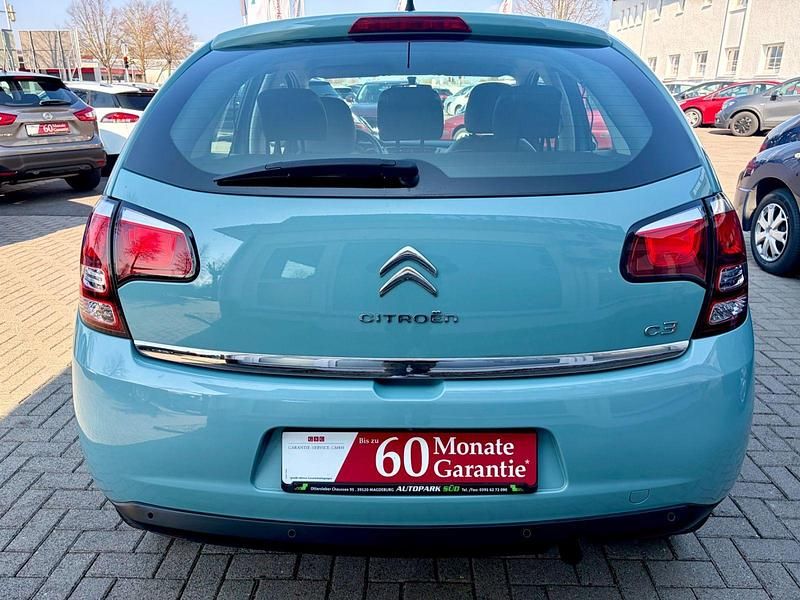 Gebraucht Citroën C3 SELECTION 82 PS (60 kW) 2017 Blau Kleinwagen