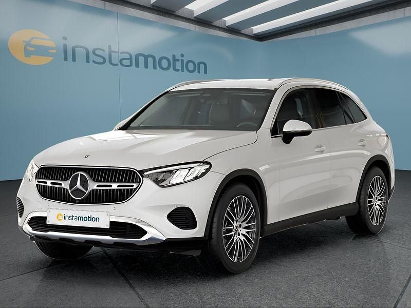 Weiß Gebraucht 2023 Mercedes GLC200 SUV | 47.899 € (Fairer Preis) - Bild 1/4