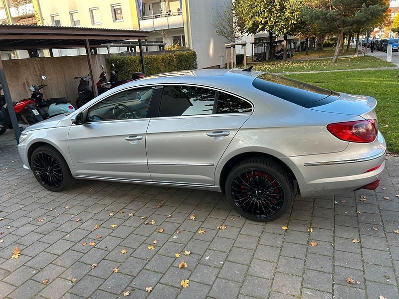 Silber Gebraucht 2008 VW Passat Limousine | 5.500 € (Teuer) - Bild 1/4