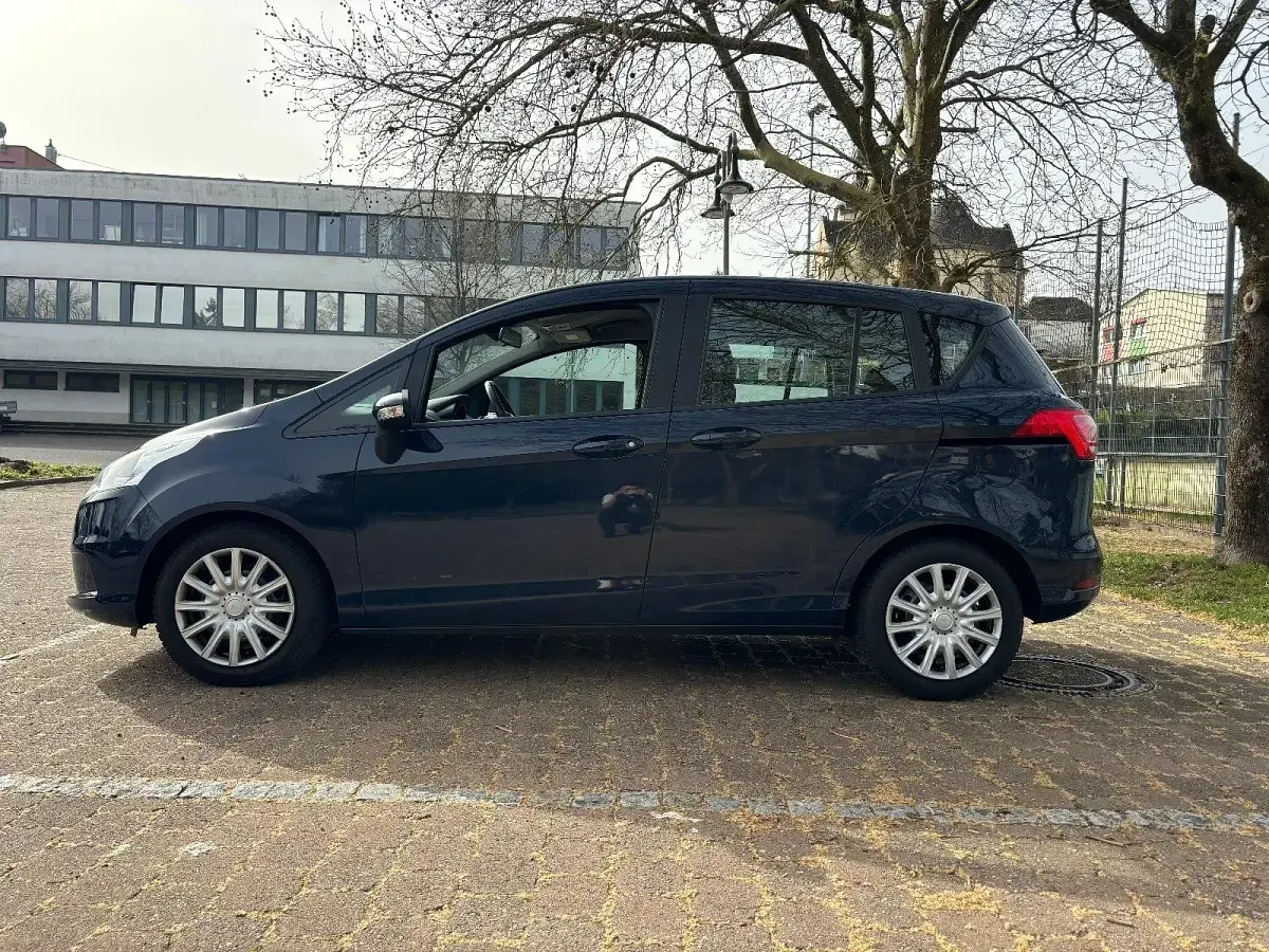Second-hand Ford B-MAX 101 CP (74 kW) 2014 Albastru Monovolum