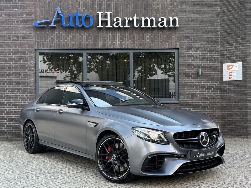 Grau Gebraucht 2018 Mercedes E63 AMG Premium Plus Limousine | 64.900 € (Etwas zu teuer) - Bild 1/4