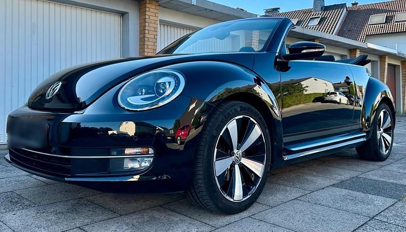Gebraucht VW Beetle Cabriolet 100 PS (73 kW) 2015 Schwarz Cabrio